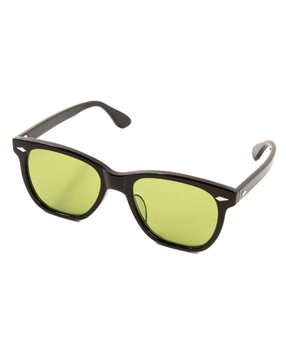 Geyser / Black Frame - Green 3 Geyser / Black Frame - Green