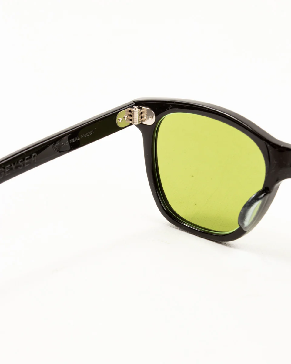 Geyser / Black Frame - Green 6 Geyser / Black Frame - Green