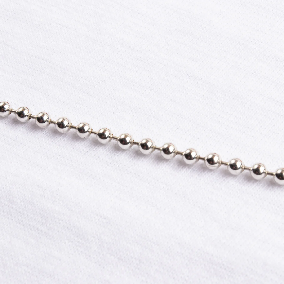 Oli Ball Chain 4 Oli Ball Chain