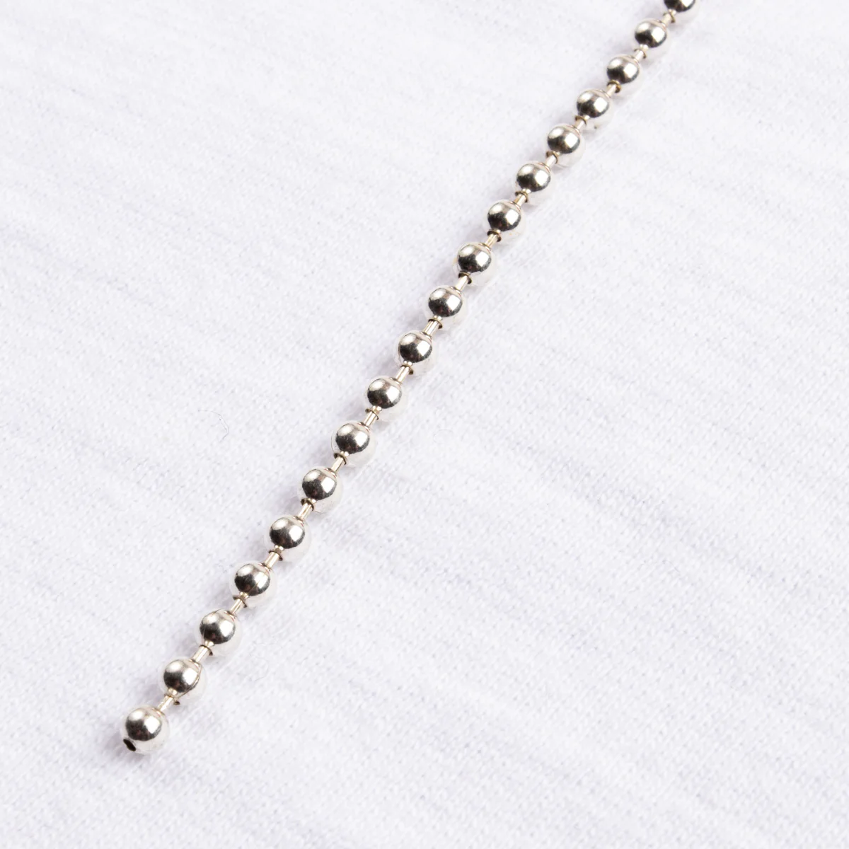 Oli Ball Chain 5 Oli Ball Chain
