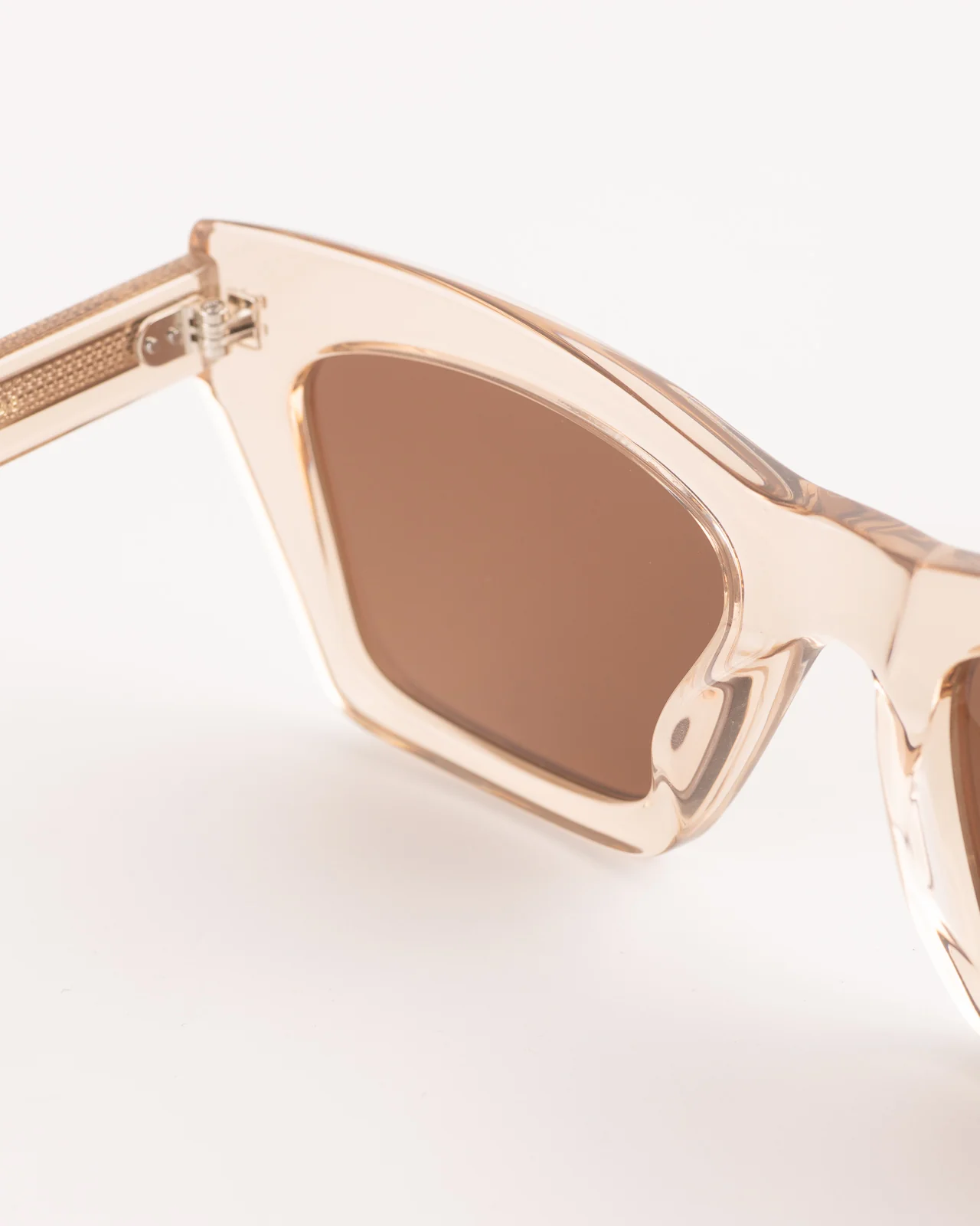 Vanguard Sunglass - Champagne 8 Vanguard Sunglass - Champagne