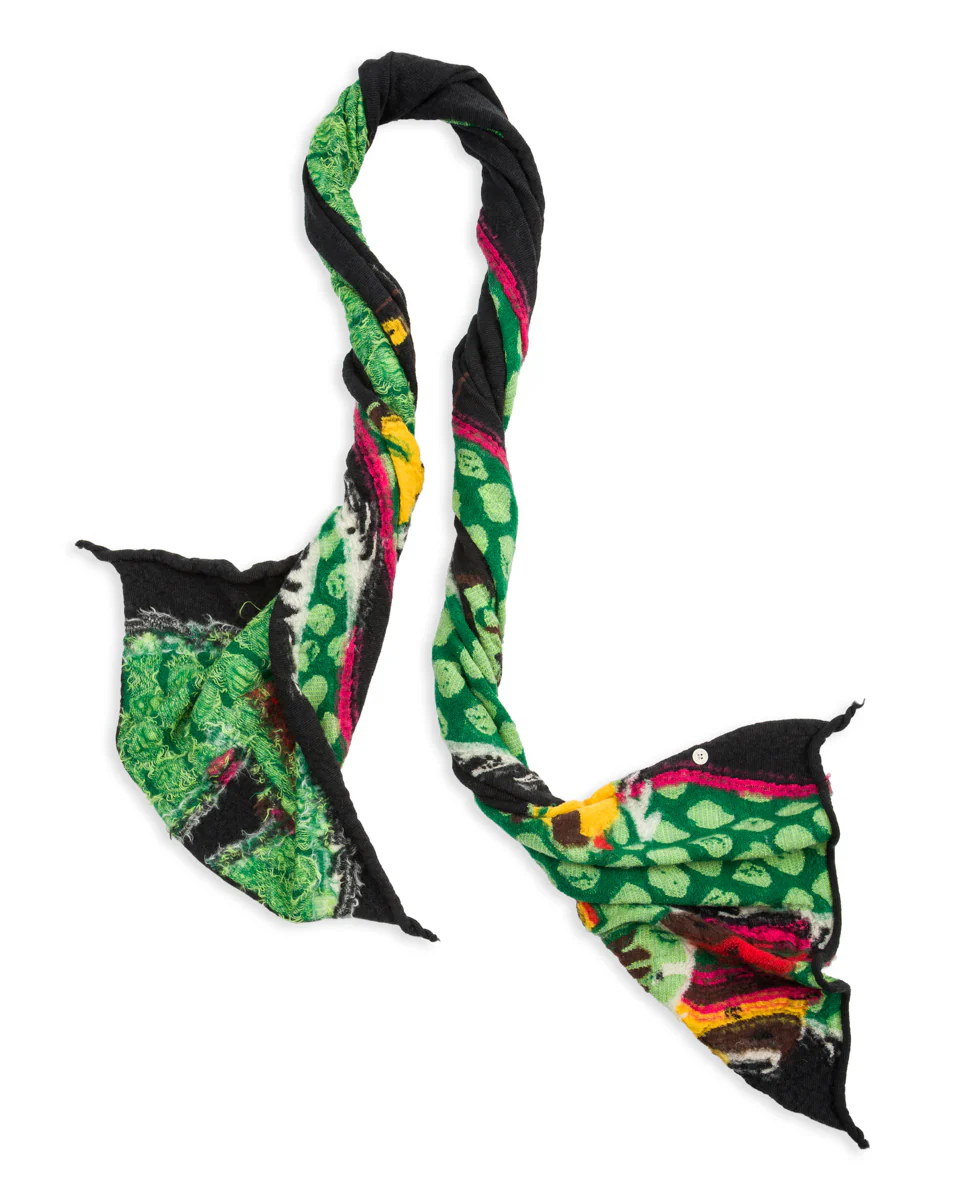 Fulling Wool HAPPY Scarf DRAGON DANCE & RAINBOW - Black 2 Fulling Wool HAPPY Scarf DRAGON DANCE & RAINBOW - Black
