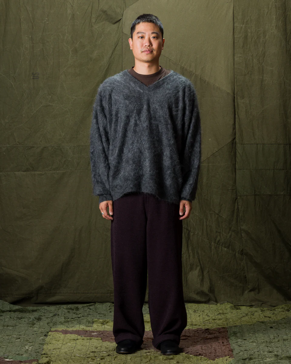 Fur Cashmere V Pullover - Charcoal 3 Fur Cashmere V Pullover - Charcoal