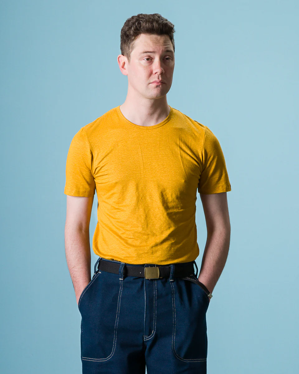 Kern T-Shirt - Saffron Linen Jersey 3 Kern T-Shirt - Saffron Linen Jersey